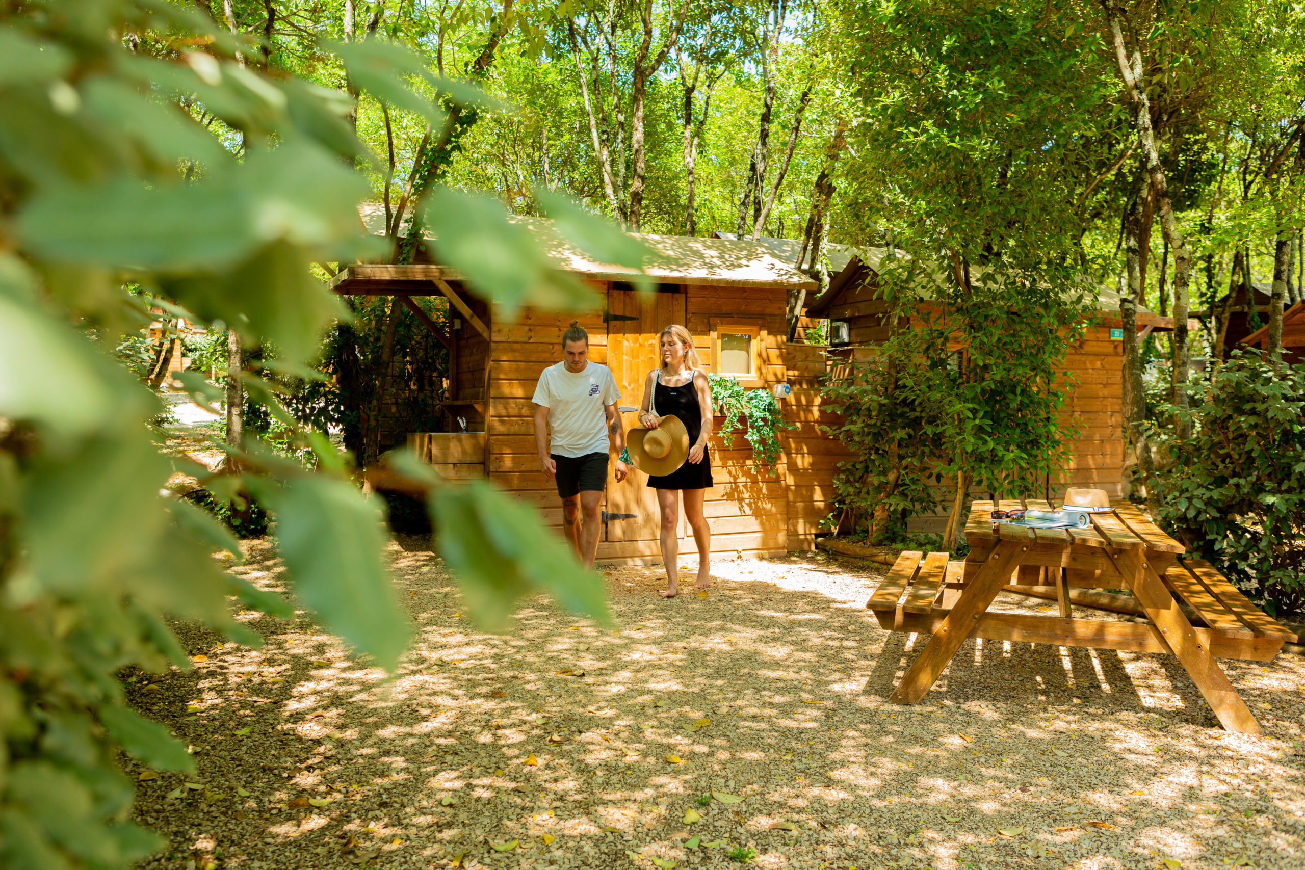 Les indispensables à emporter pour un séjour réussi au Camping Les Cascades